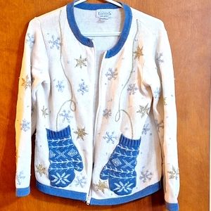Basic Editions  Holiday sweater